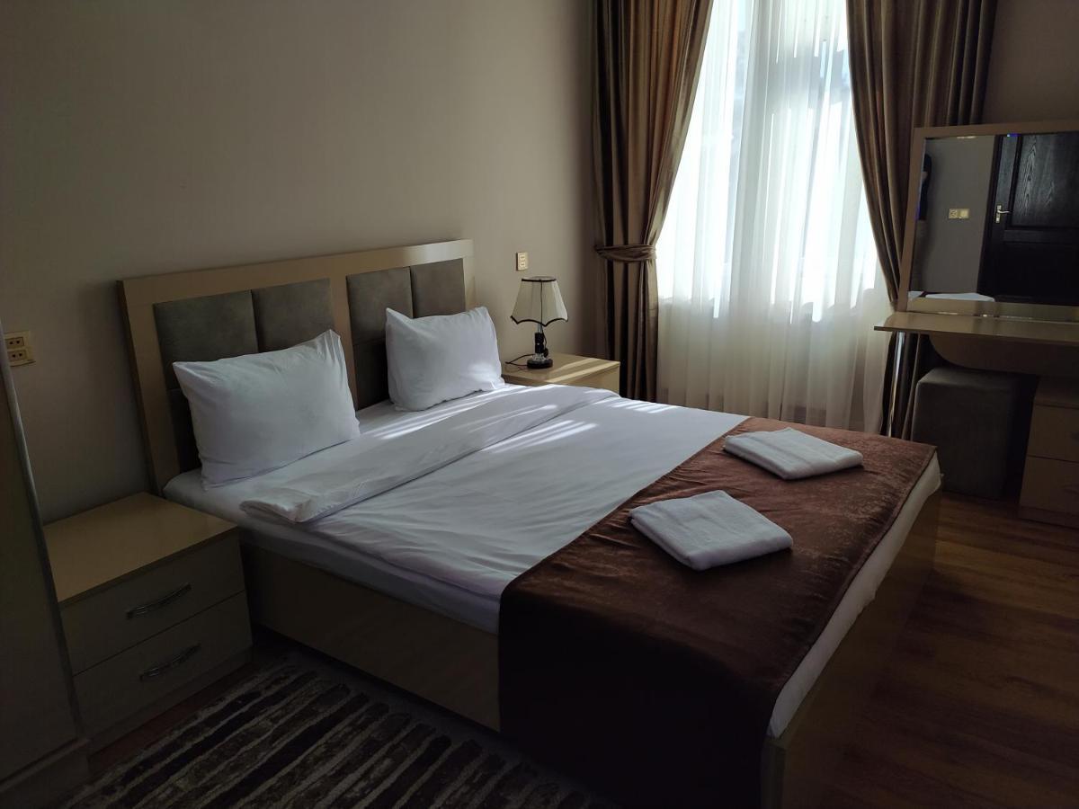 Gold Hotel Ґуба Екстер'єр фото